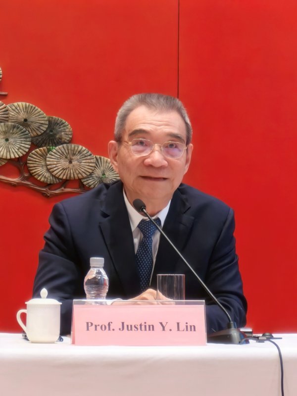 涌融优配 林毅夫：中美经济确有脱钩风险，但“完全脱钩”可能性不大