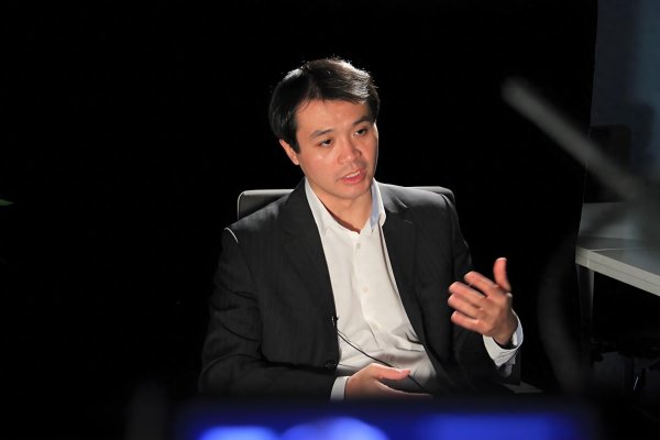 银铺子配资 经济学家朱宁：买房从来没有刚需，楼市预计2027年见底