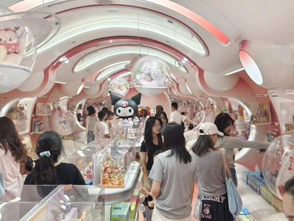 途乐证券 国际品牌奔赴而来 老字号加速焕新——上海擦亮首发经济金字招牌｜解码活力中国